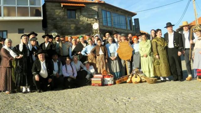 Grupo Folclórico de Pias